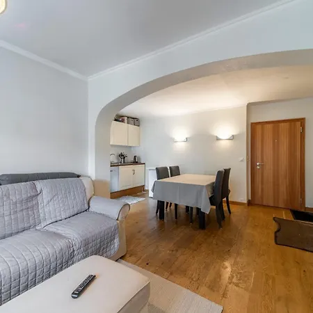 Apartment Chesa Sonnalpine B -